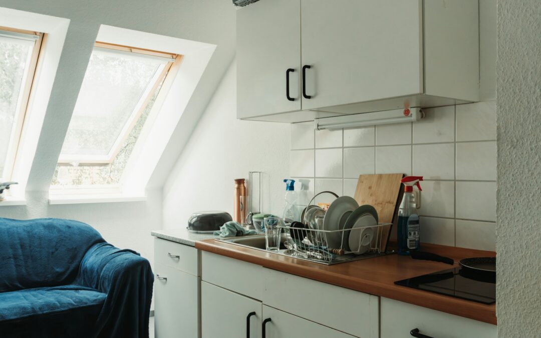 Open-Shelving Cabinets: Stylish Storage for Modern Homes