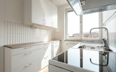 Kitchen Cabinet Contractor for Modern Renovations